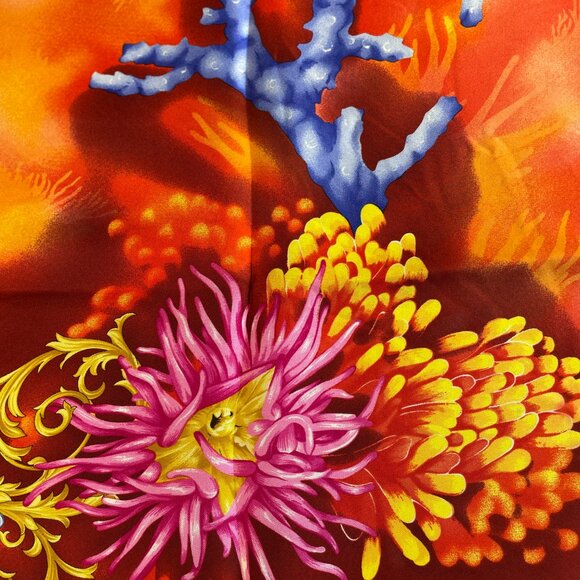 Versace “Trésor de la Mer” Silk Scarf – Coral Sea Print - Picture 4 of 15